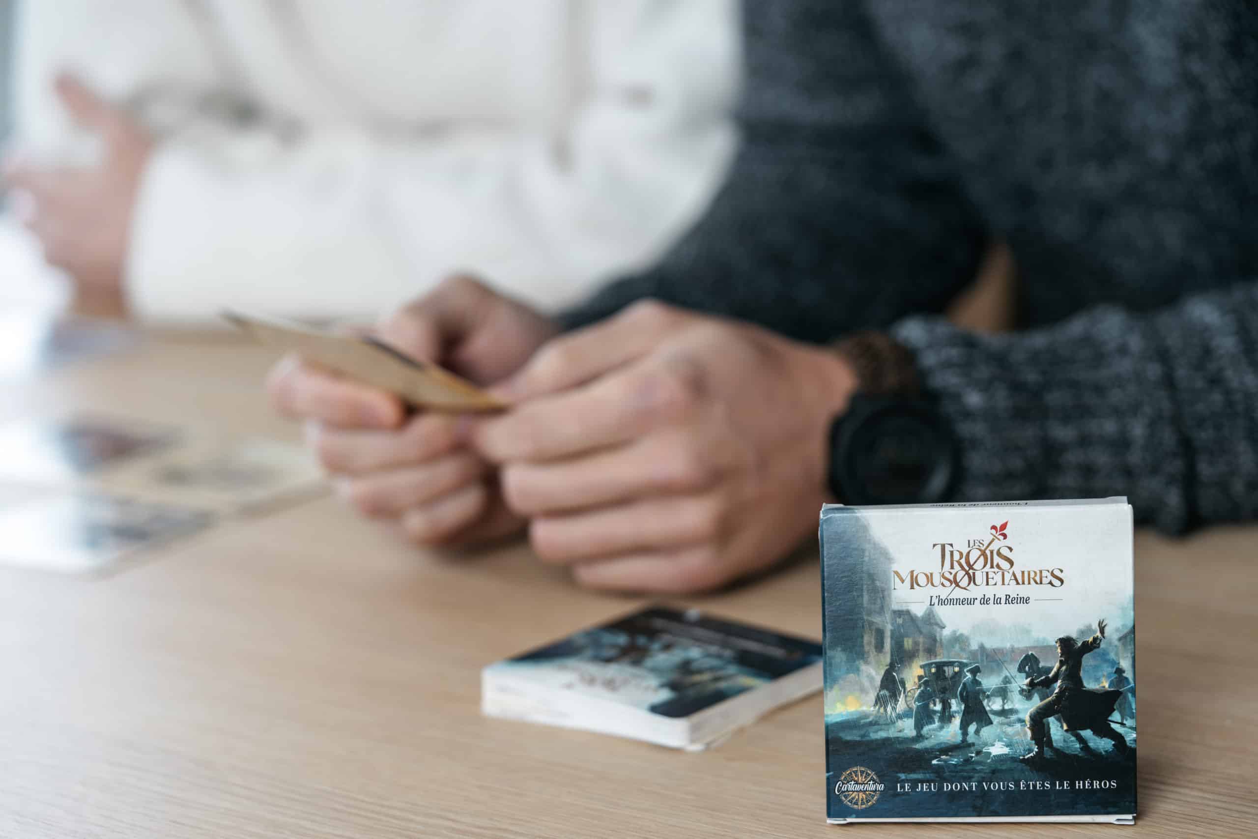 Joueurs 5_Cartaventura Les Trois Mousquetaires - L'honneur de la Reine